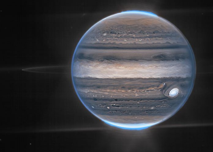 Impresionantes imágenes de Júpiter son reveladas