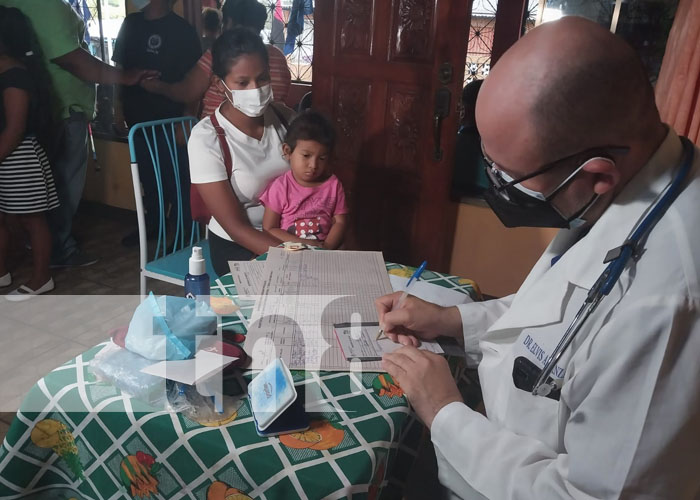 Atención médica gratuita llega al barrio Villa Esperanza, Managua