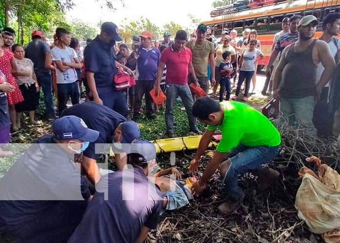 Motociclista pierde la vida al chocar con una camioneta en Matagalpa