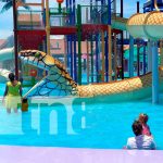 Familias disfrutan de vacaciones patrias en Xilonem y el Parque Acuático