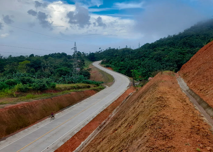 Culmina la construcción del primer tramo carretera Sahsa-Puerto Cabezas