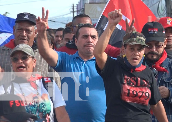 Realizan caminata en celebración a la restitución de derechos, en Estelí