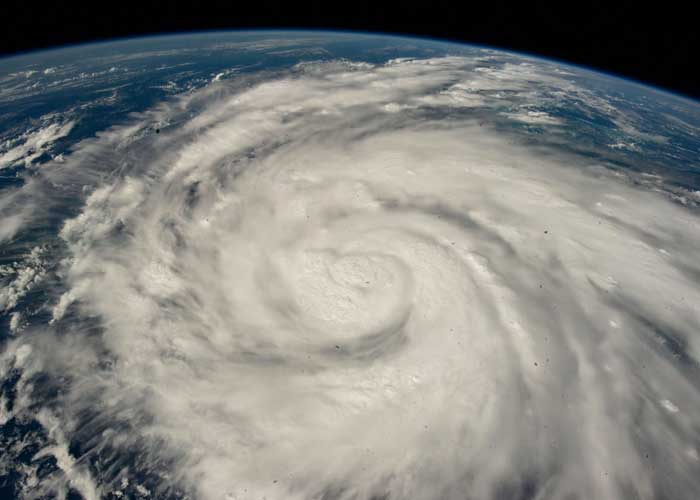 Desde el espacio, captan en video el movimiento del huracán Ian