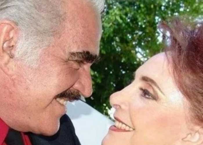 "Andarlo cuidado, imposible": Viuda de Vicente Fernández relata infidelidades