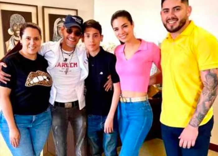 Marc Anthony y la perfecta relación con la familia de Nadia Ferreira