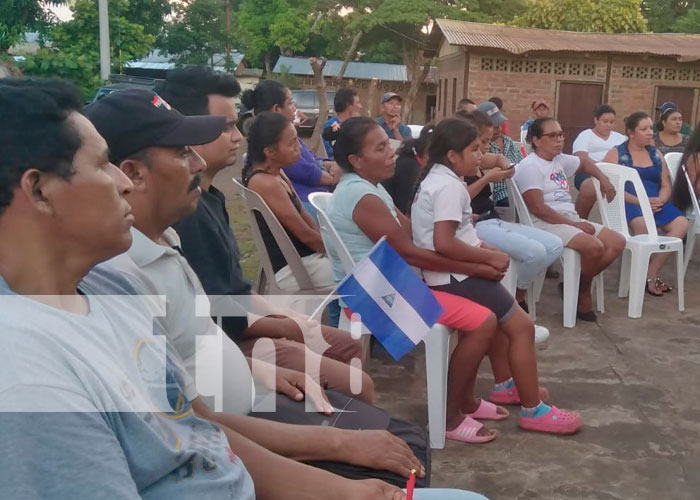 Fórmula del FSLN presentan plan de trabajo a familias de Ometepe