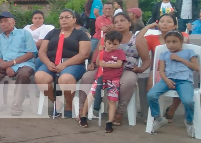 Fórmula del FSLN presentan plan de trabajo a familias de Ometepe