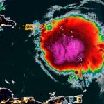 Emiten alerta de huracán en Puerto Rico por trayectoria del Fiona