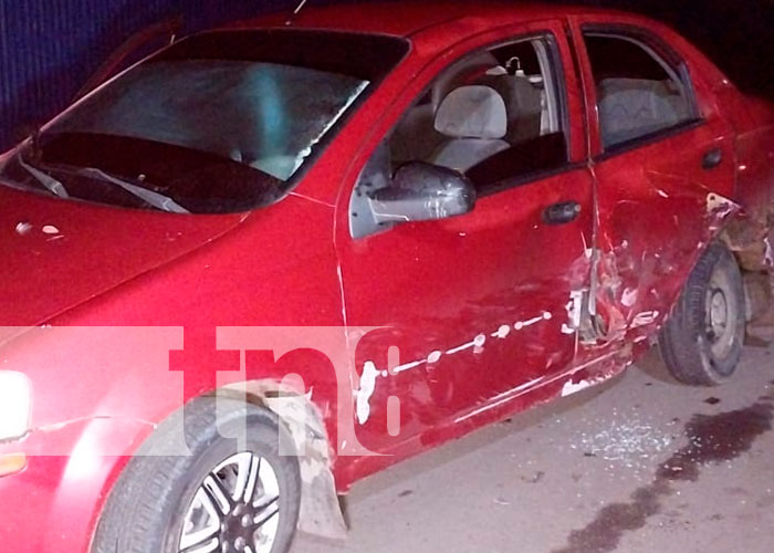 Fuerte accidente de tránsito deja un muerto y varios lesionados en Tipitapa