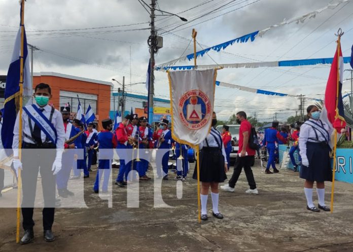 Desfile patrio conmemorando la Batalla de San Jacinto en Bello Horizonte, Managua