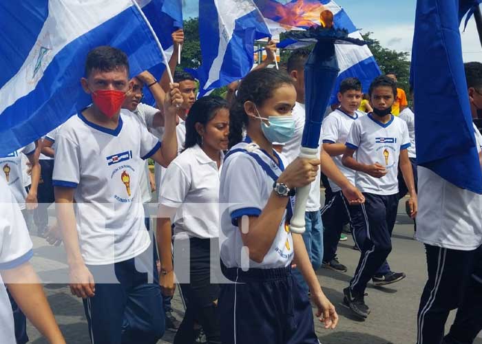 Antorcha de la Libertad llega con estudiantes de Managua