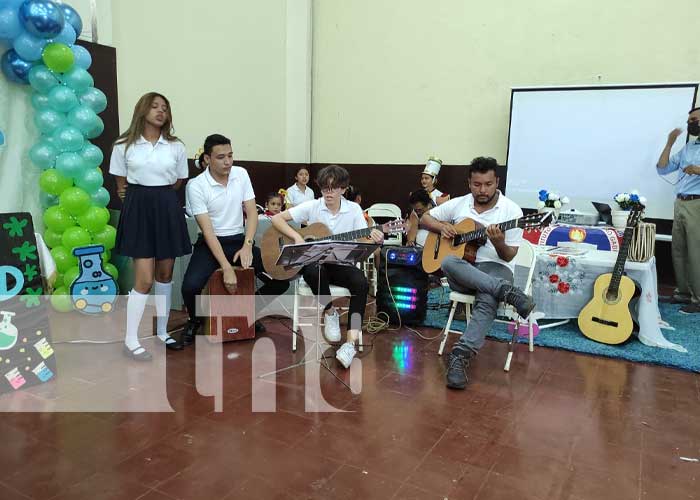 Docentes de Managua presentan proyectos pedagógicos