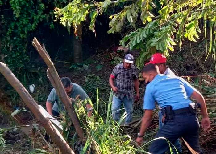 Constantes aguaceros dejan a cuatro muertos en el norte de Honduras