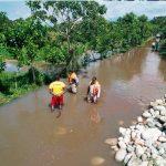 Varios municipios al norte de Honduras bajo alerta roja por crecida de ríos