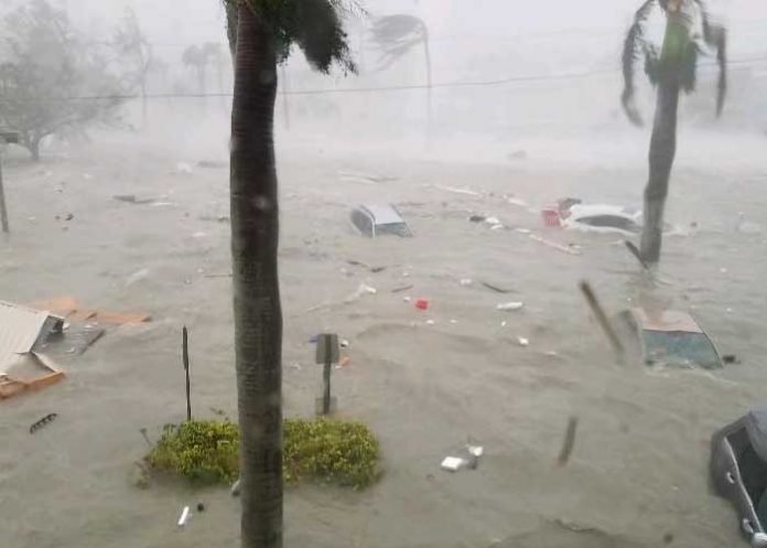 Poderoso huracán Ian causa estragos apocalípticos en Florida (Fotos y Video)