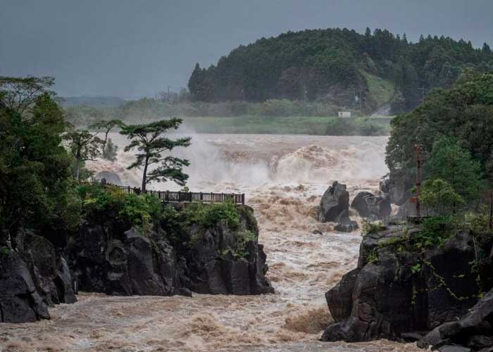 Potente tifón Nanmadol deja un muerto y varios heridos tras su paso por Japón