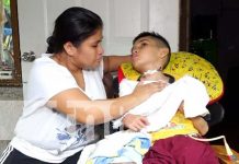 Jorgito, niño que necesita de ayuda tras sufrir accidente