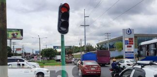 Mortal accidente de tránsito en semáforos de Lozelsa, Managua