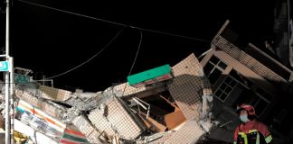 Fuertes réplicas continúan afectando Taiwán tras el terremoto