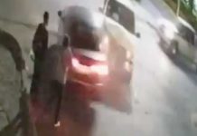 Video viral: Brutal accidente "envió por los aires" a dos peatones
