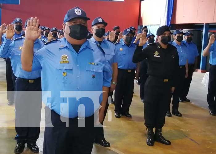 Policía Nacional en Carazo asciende a sus oficiales