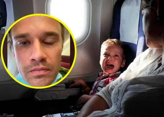 Un bebé abre el debate al llorar durante 29 horas en el avión (Video)