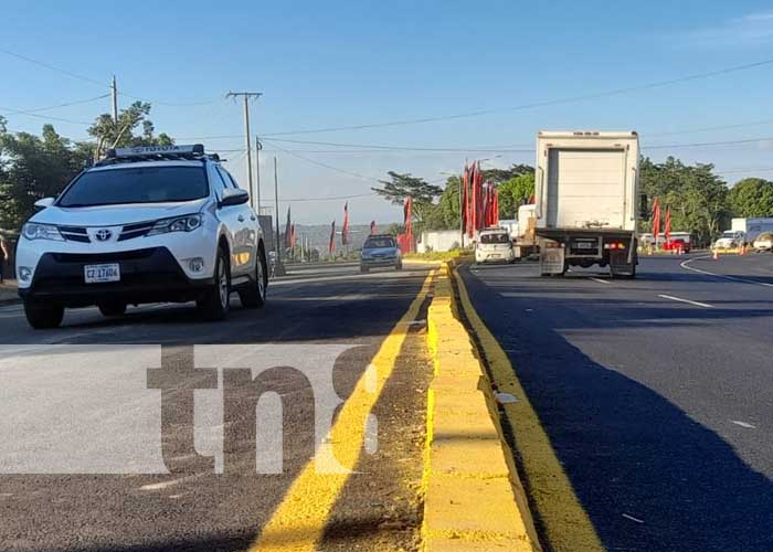 MTI inaugura modernización y ampliación de carretera Las Flores-Catarina en Masaya