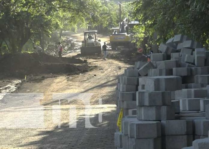 Militancia Sandinista de Ometepe celebra construcción de nueva carretera
