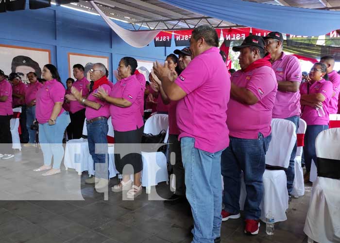 Autoridades de Managua presentan plan quinquenal al sector transporte y a deportistas