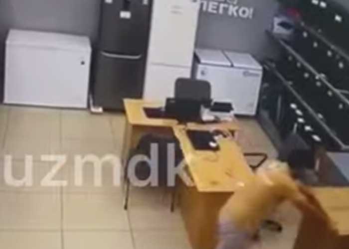 Ladrón termina atrapado en una freezer tras intentar robar