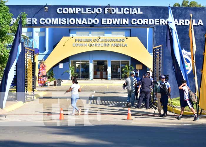 León inaugura moderna, amplia y funcional delegación policial