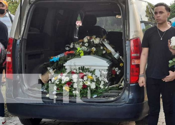 Último adiós a reguetonero: Salvó la vida de su sobrinita en Pochomil