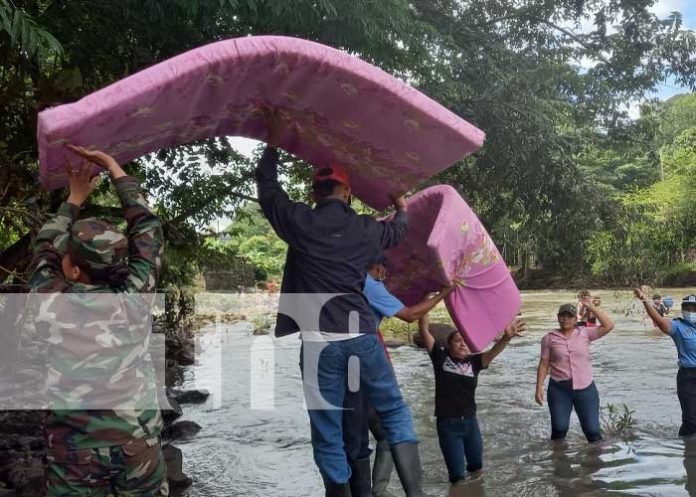 COMUPRED atiende a familias afectadas por la Tormenta Tropical Julia en Boaco