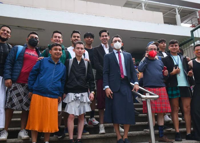 La intención en Universidad de México es demostrar que la ropa no tiene género