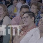 Comediantes de Colombia y México pusieron a reír a decenas de personas en Managua