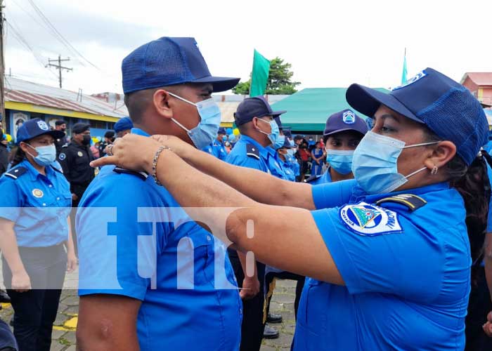 Ascienden a policías de Rivas comprometidos con la seguridad de las familias