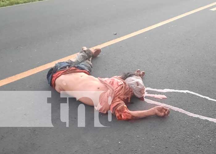 Hombre muere luego de ser atropellado por un camión en Chontales