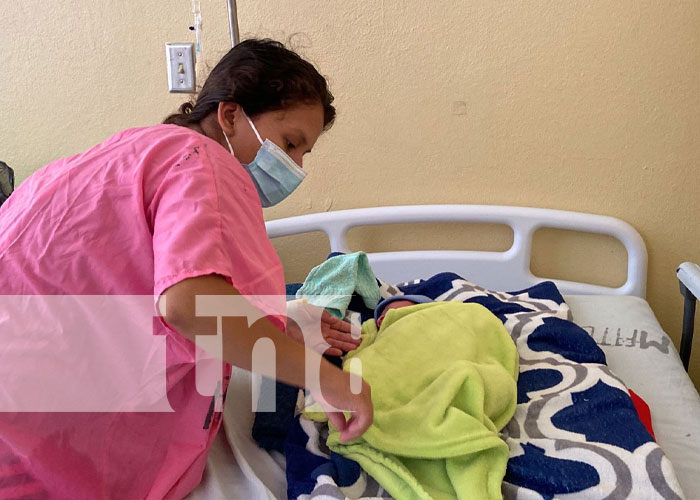 Nacimiento de 10 bebés durante el paso de Julia en Juigalpa