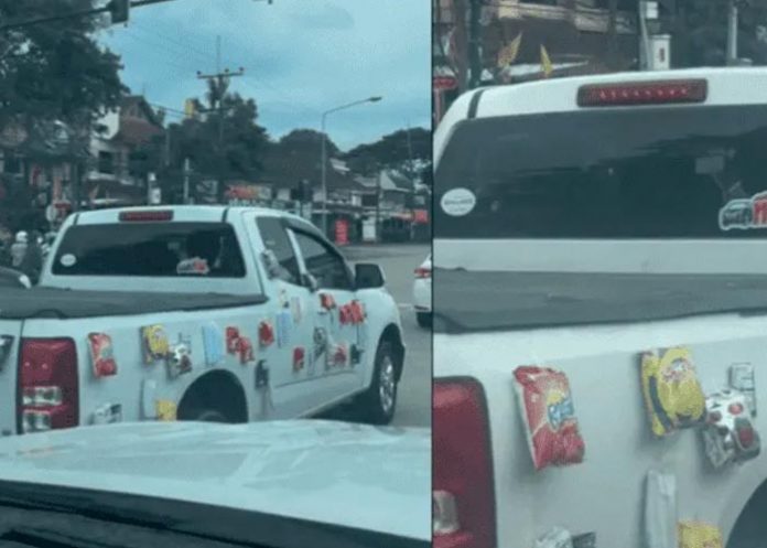 Viral en TikTok por colocar alimento en su carro