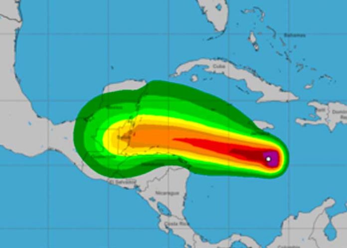 Centroamérica en vigilancia por el impacto de la tormenta tropical Lisa