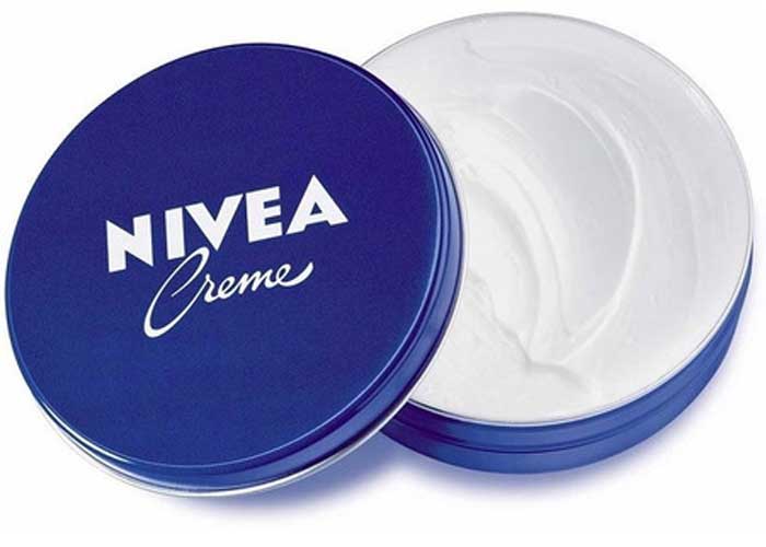 Crema Nivea: Usos del producto que quizás no conocías