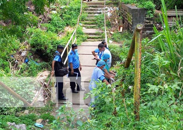 Investigan cuerpo encontrado en un cauce de Managua