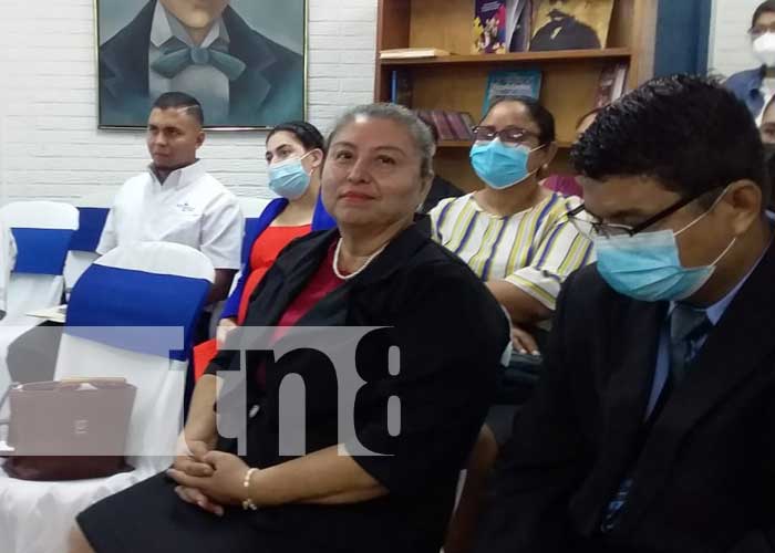Certamen para buscar al mejor docente de Nicaragua