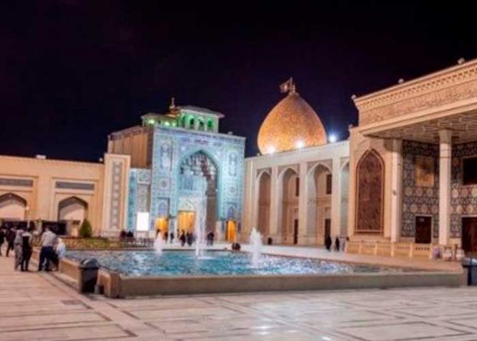Al menos 15 muertos y varios heridos dejó un atentado en mezquita en Irán