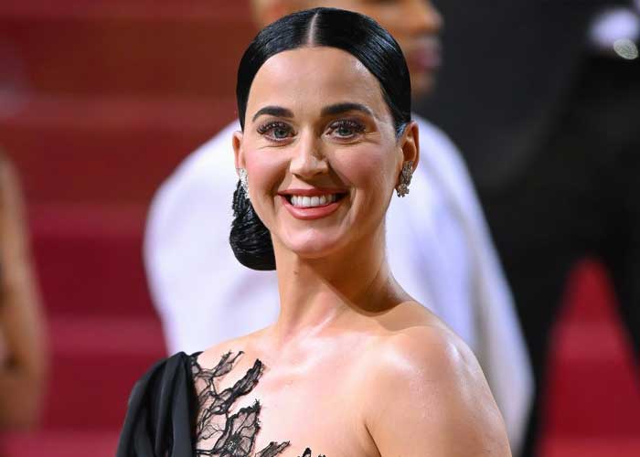  Katy Perry genera preocupación tras extraños movimientos en los párpados