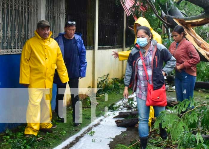 Autoridades de León presentan informe de daños tras el paso de "Julia"