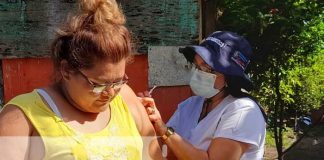 Jornada de vacunación en el Reparto Segovia, Managua