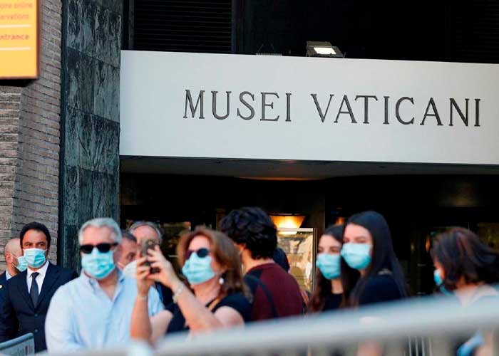 ¡Insólito! Hombre profana el museo del vaticano porque no pudo ver al Papa