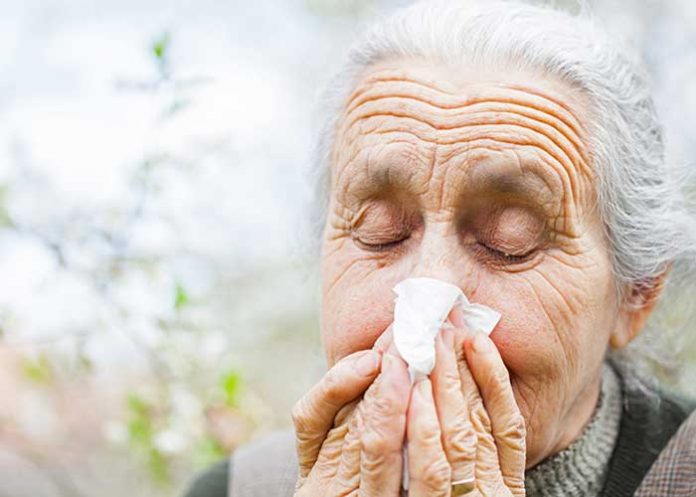 Por esta razón la gripe es un peligro para los adultos mayores