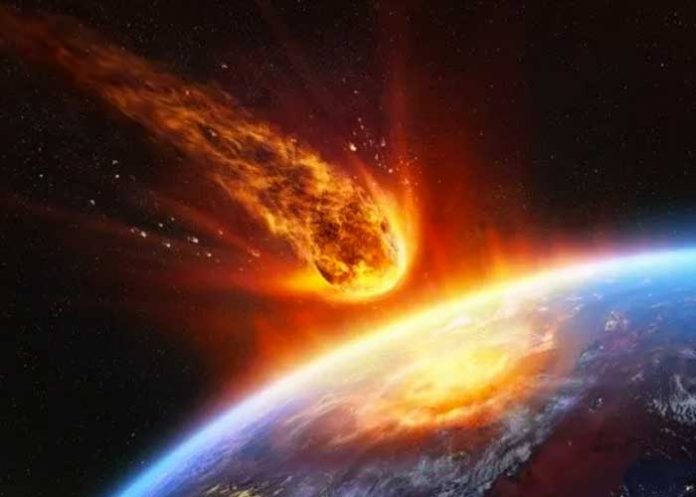 En video, hombre del futuro revela el meteorito que destruirá parte América